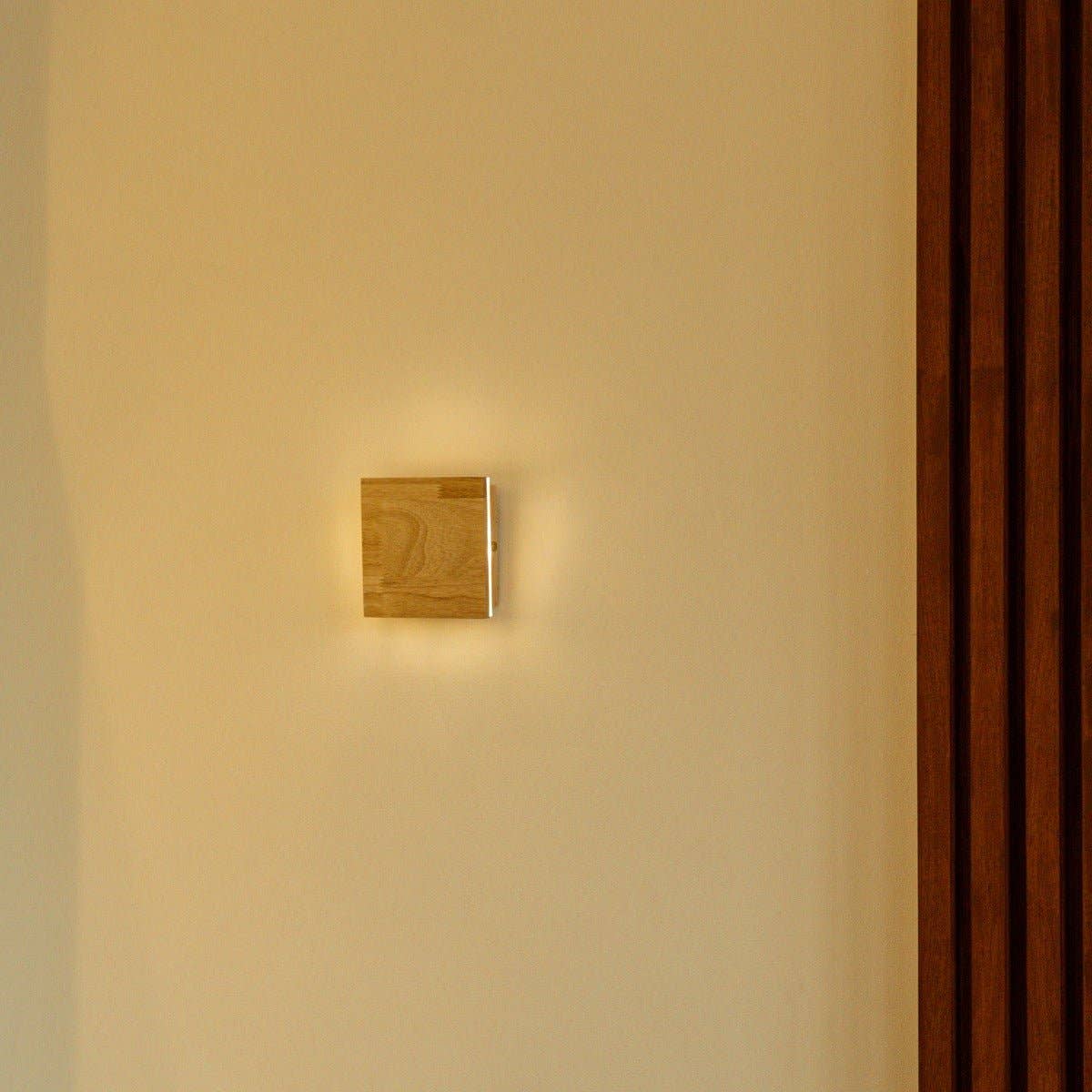 Tavellio - Vente Appliques - Applique murale sans fil Lane Light marron clair | Design rechargeable et dimmable8