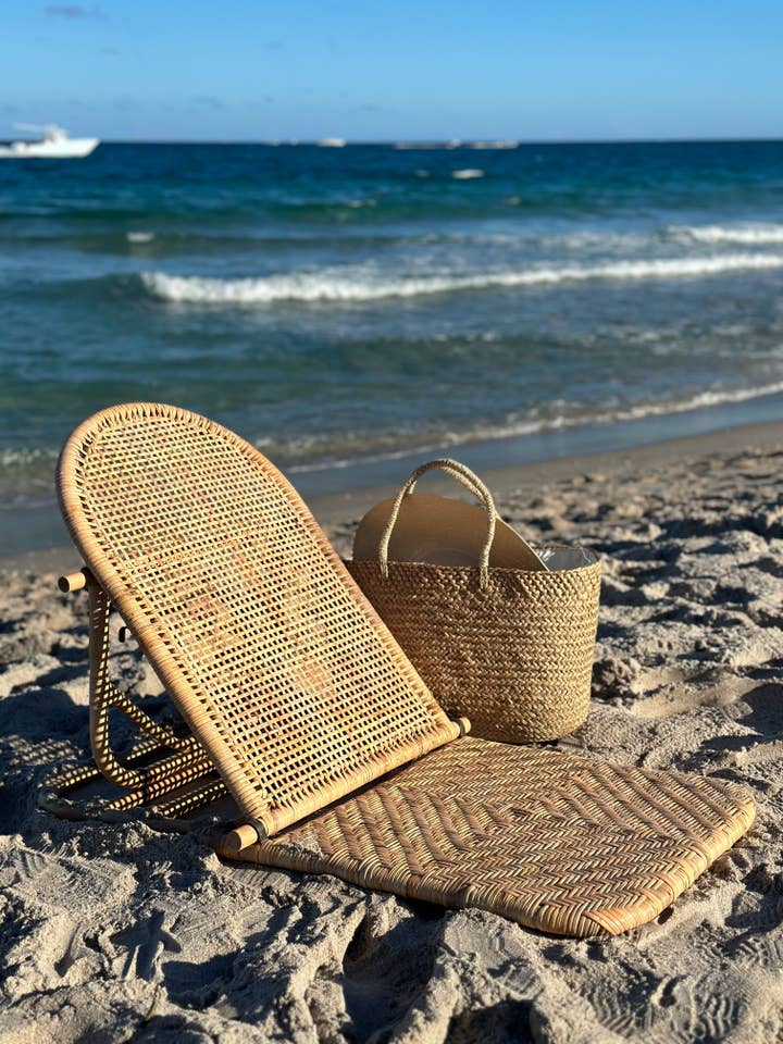 Cadeira de praia dobrável em cana natural por atacado de Asian Accents