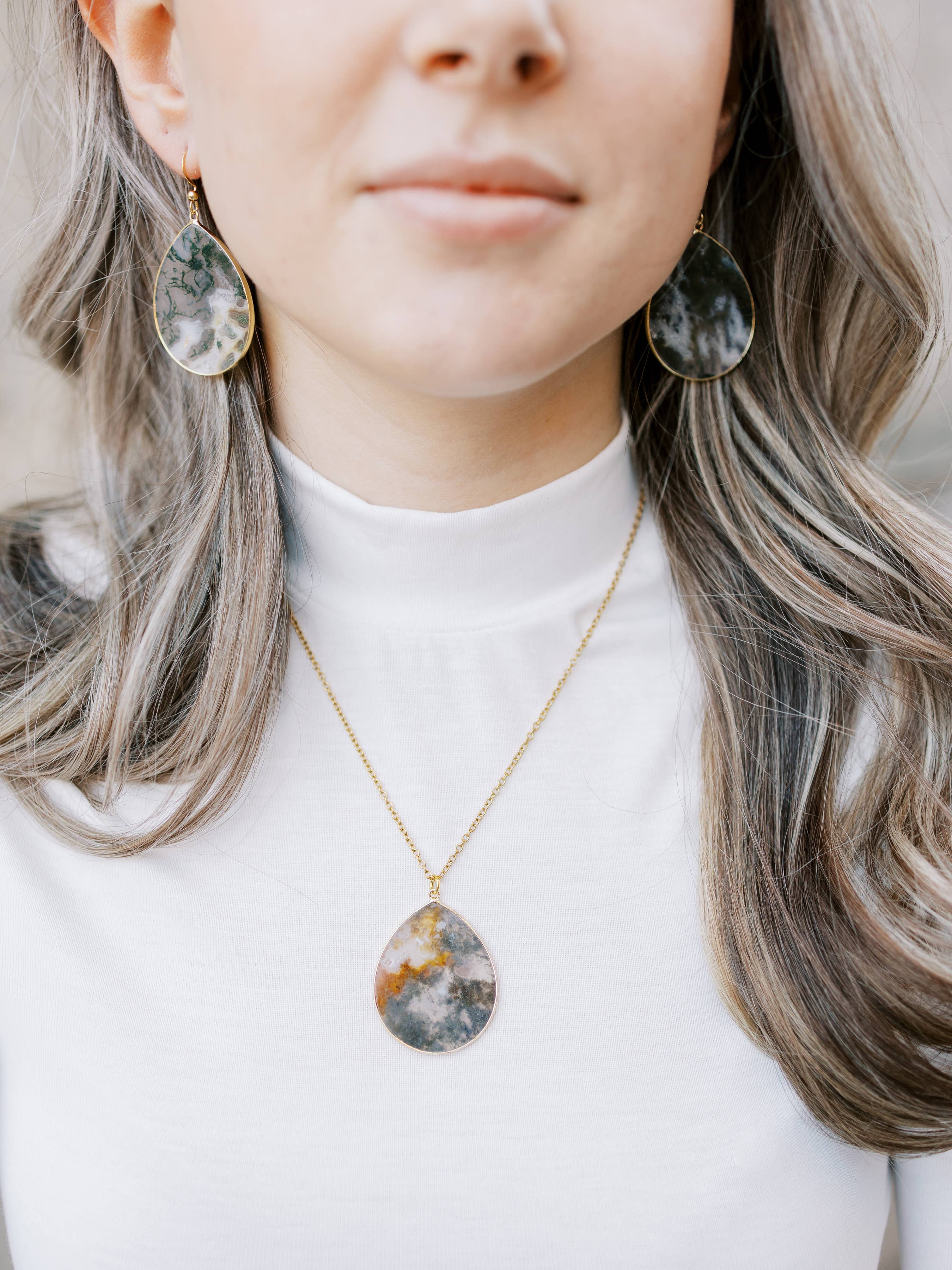 WonderLight Jewelry - Venta al por mayor Collares con colgantes/abalorios - Collar con colgante de piedras preciosas planas - Afirmation Jewelry4