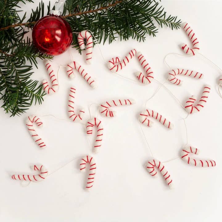Nivas - Wholesale Bunting/Garland - Candy Cane Garland / Christmas Decor / Holiday Gift / Winter