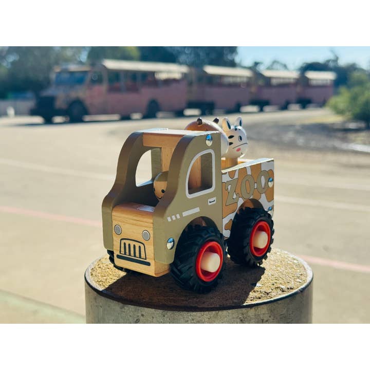 ToysLink - Wholesale Toy car/truck – Child - Wooden Zoo Truck Toy with Animal Figurines5