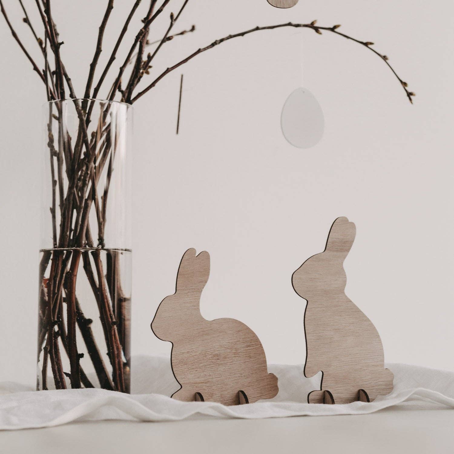 Eulenschnitt – Engroshandel Pyntefigur – Naturlige påskeharer i 2-pak0