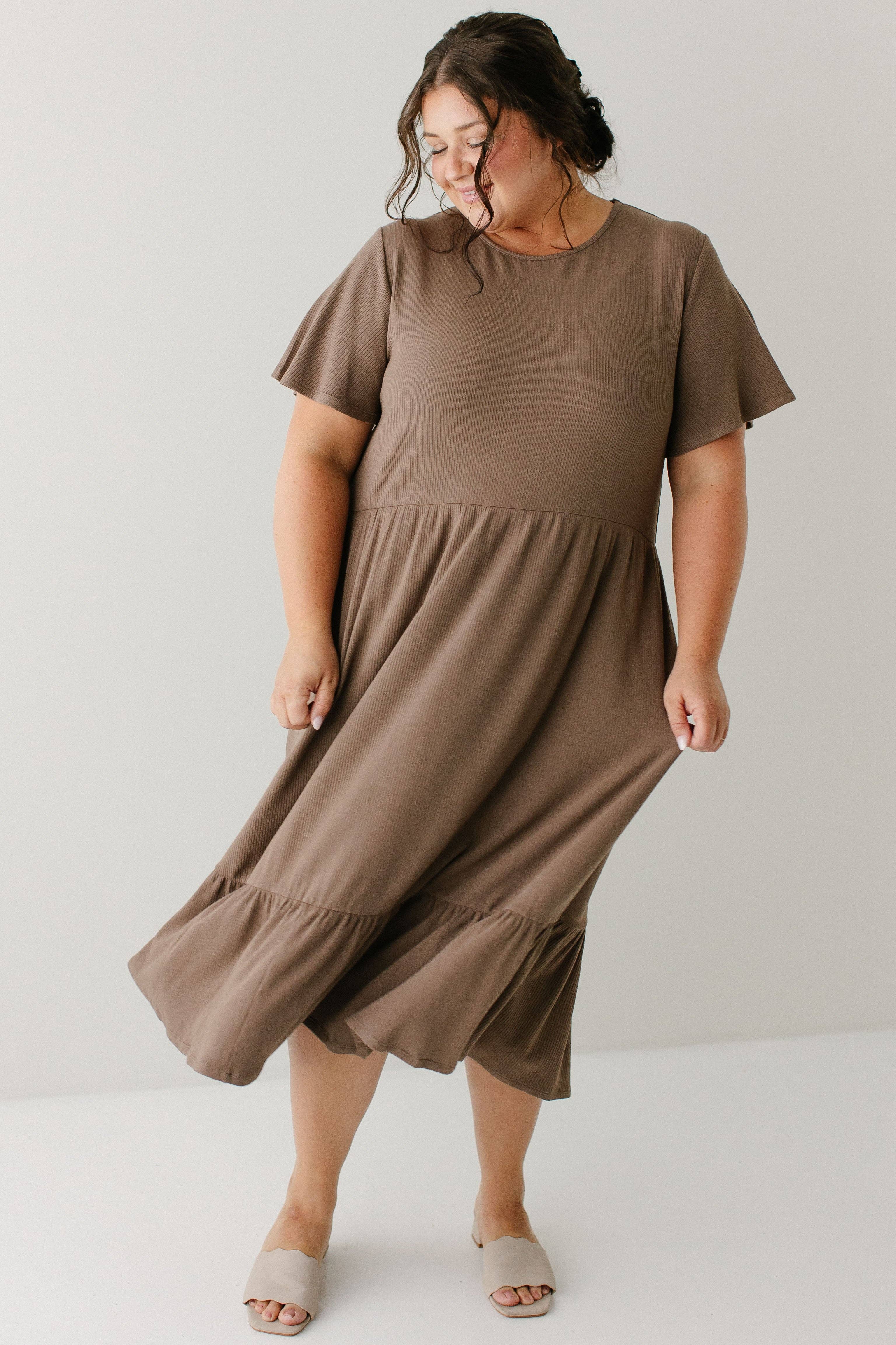 'Shiloh' Ribbed Tiered Midi Dress in Mocha FINAL SALE for wholesale on Faire11
