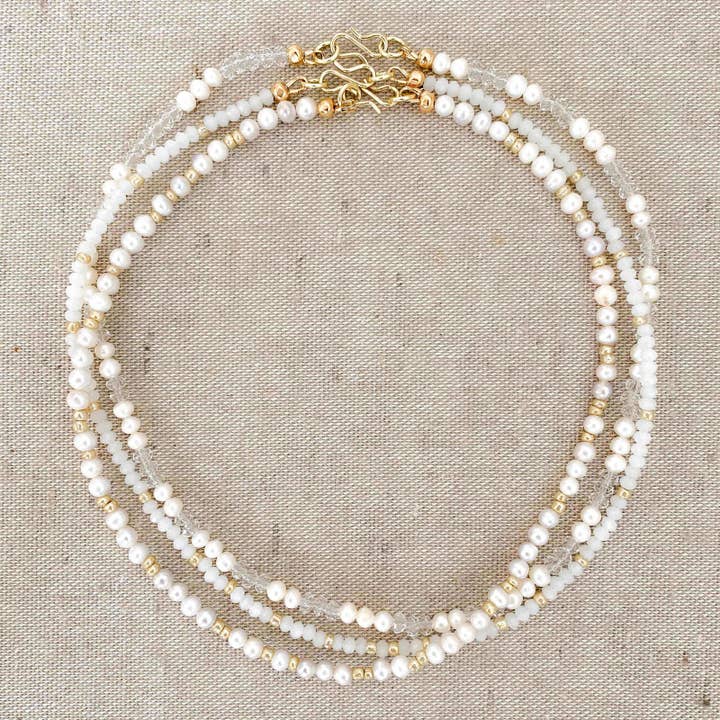 FRESHWATER PEARLS NECKLACE TRIO set per la vendita all'ingrosso da parte di VICTORIA DENY JEWELRY