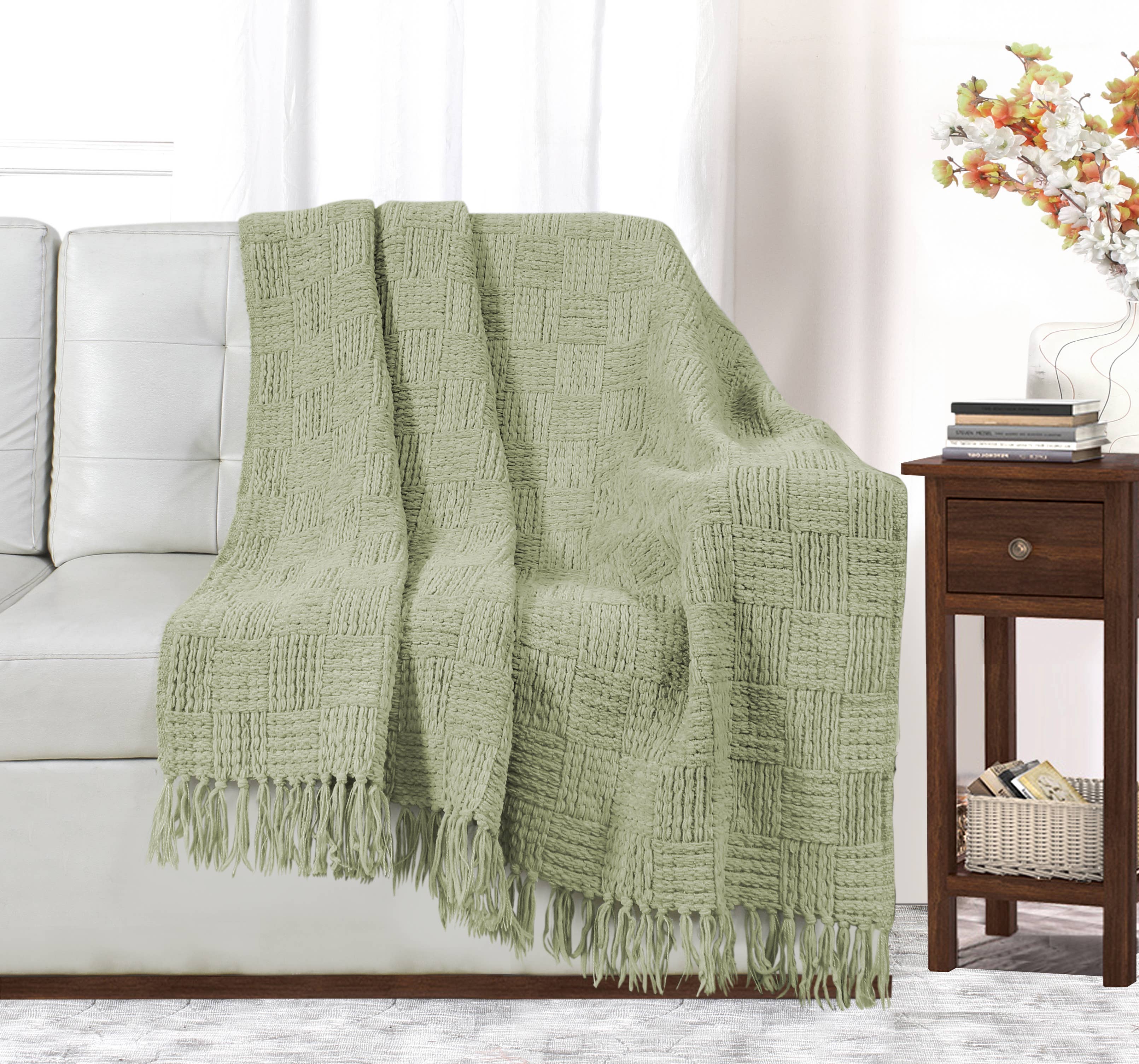 Bed Bath Fashions - Vente Plaids - Plaid panier à franges en chenille surdimensionné Kathy Ireland22