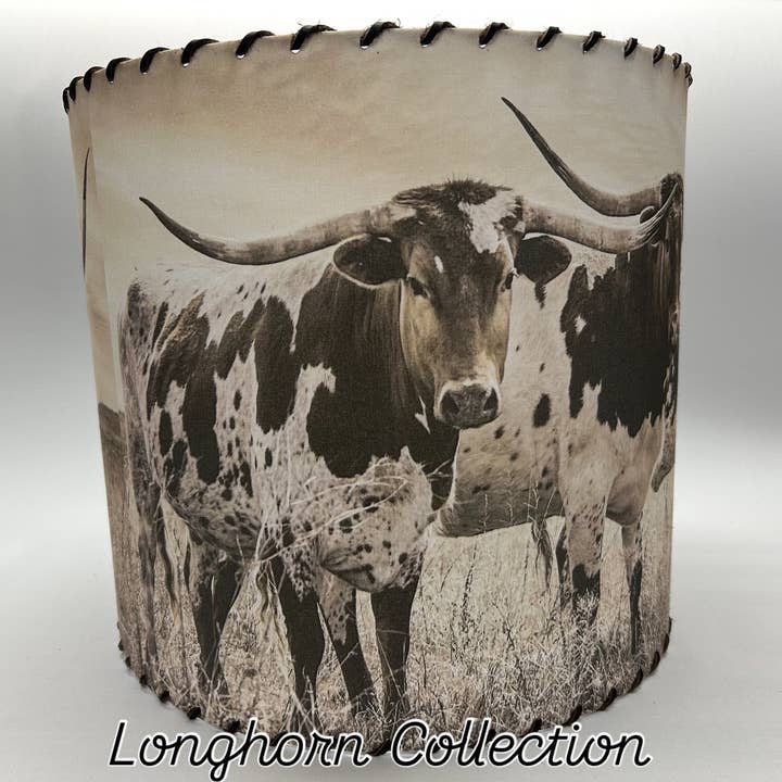 Lampshade Longhorn Trio 18-inch XXL for wholesale by Red Dirt Ranch Clothing Company