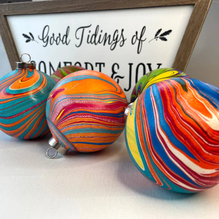 Marbling Art LLC - Wholesale Ornament - Hand-Marbled Ceramic Christmas Baubles / Decorations2