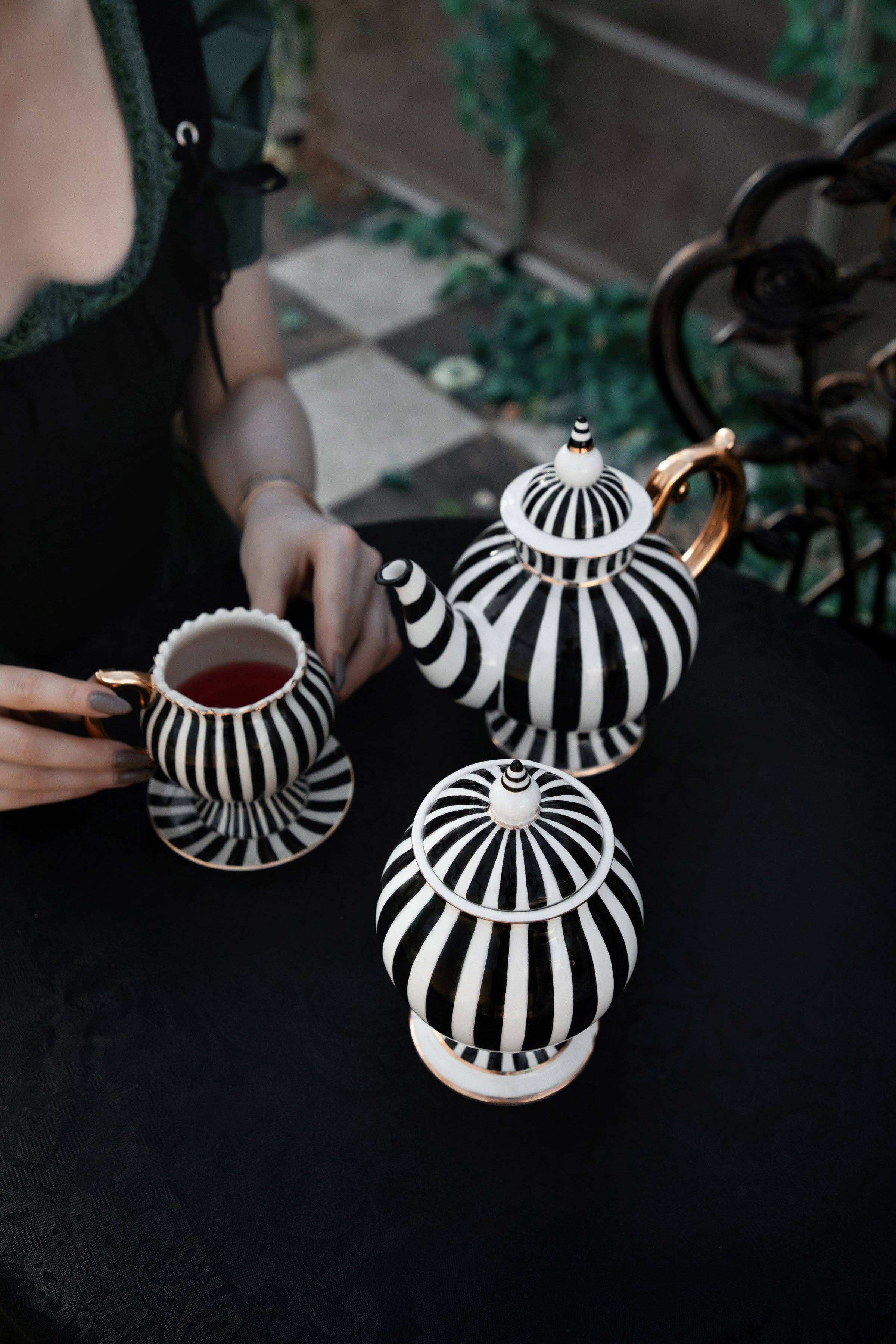 Lively Ghosts - Wholesale Theepot - Theepot | Grim & Ghostly theeset17