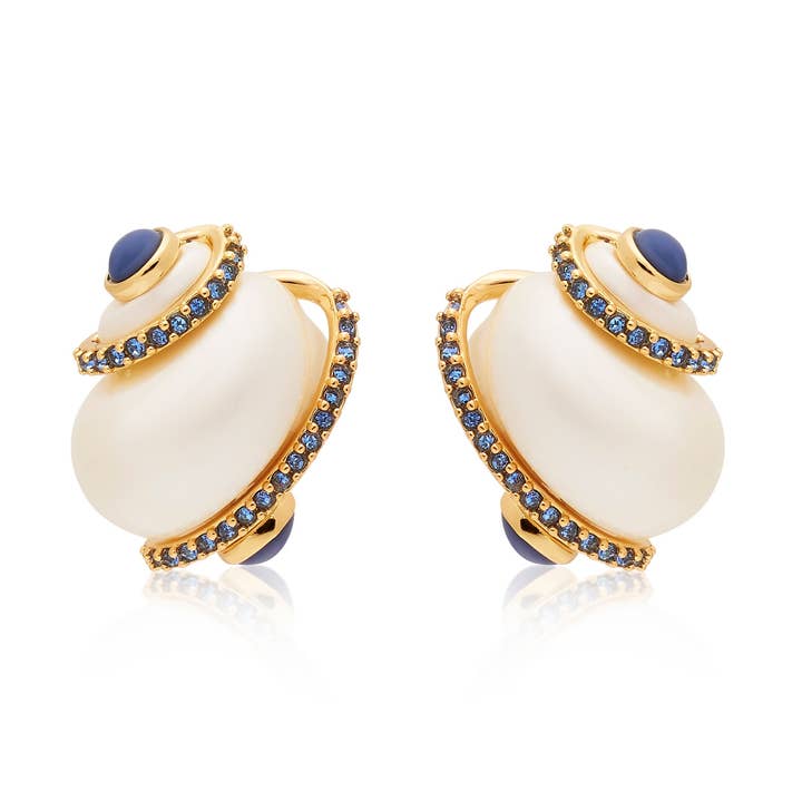 Orecchini forati a forma di conchiglia con punta in zaffiro per la vendita all'ingrosso da parte di Kenneth Jay Lane