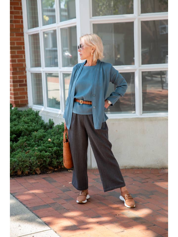 VIKOLINO - Wholesale Pants - Women's - Merino Wool Wide Leg Pants