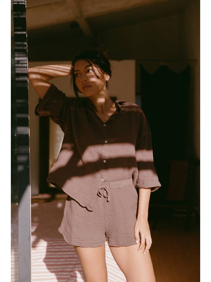 Nénés - Wholesale Shorts - Women's - Short Marra - Brown4