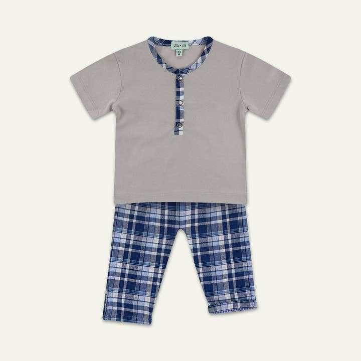 Sæt med T-shirt og bukser i flerfarvet ternet print for engroshandel hos Lilly and Sid