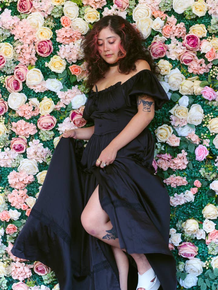 Lunar gudinde kjole for engroshandel hos Miss Candyholic