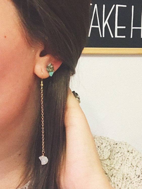 Mini-clous en cristal | Turquoise pour la vente par Eaarthbones Jewelry