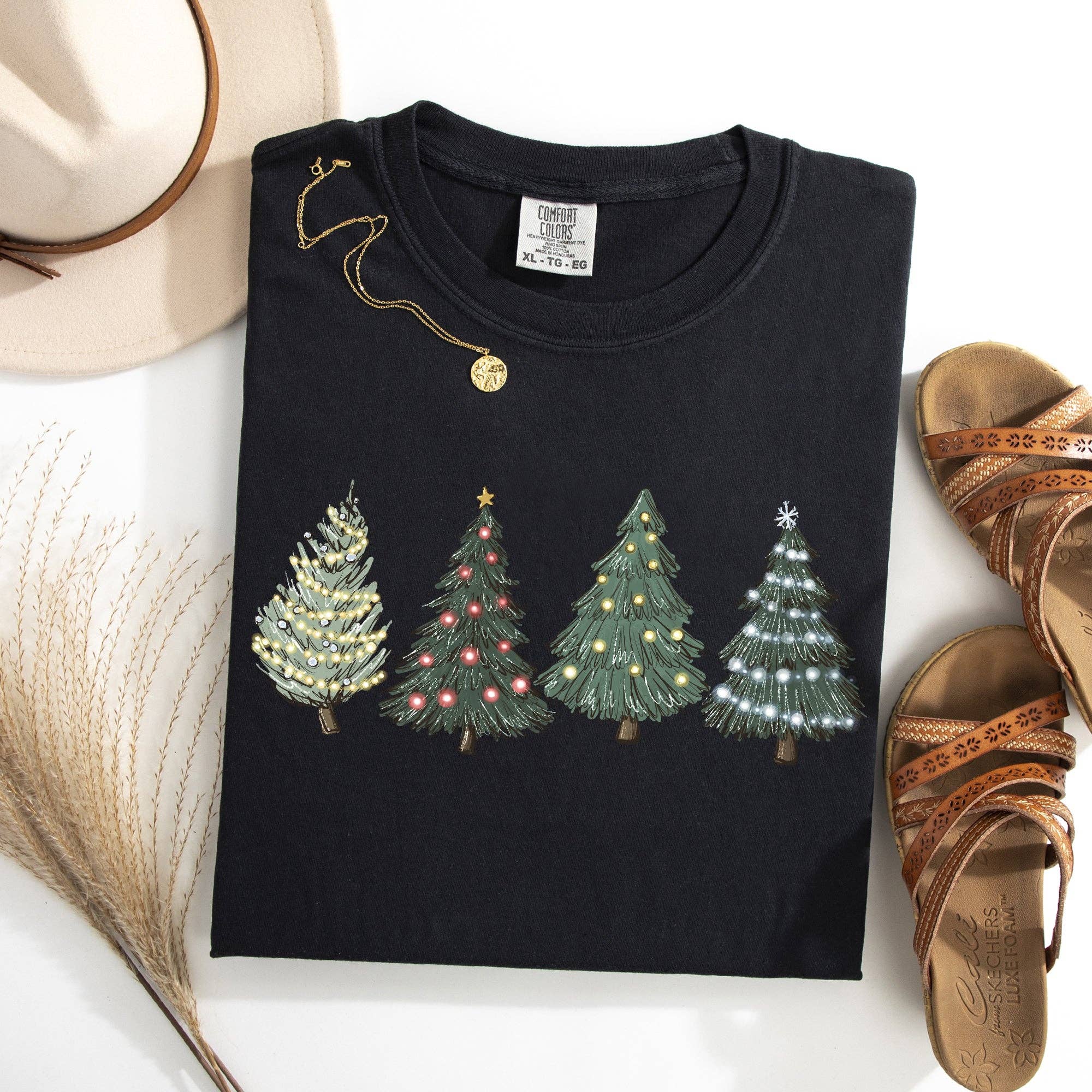 Refinery Number One LLC – Großhandel T-Shirt (Grafikdruck) – Unisex – Weihnachtsbäume, Winter, Schnee, Weihnachtsmann-T-Shirt8