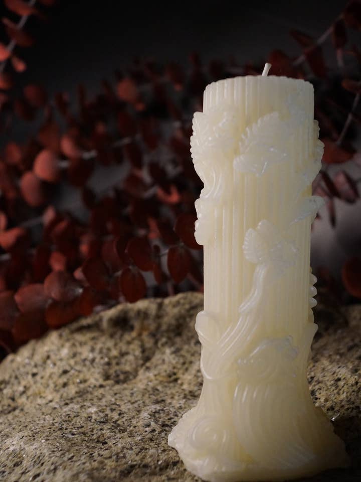 100% Beeswax Candle for wholesale by Kairós Homestead