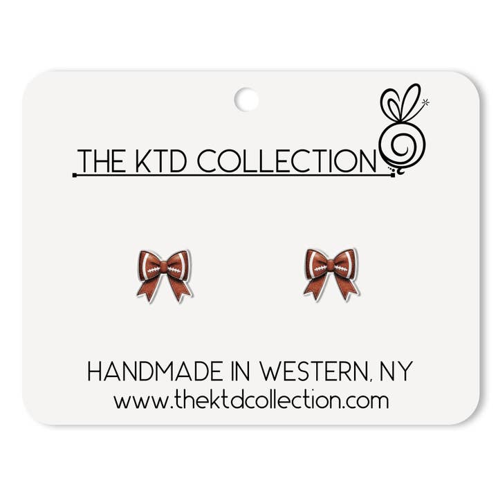 Boucles d'oreilles clous nœuds de football pour la vente par The KTD Collection