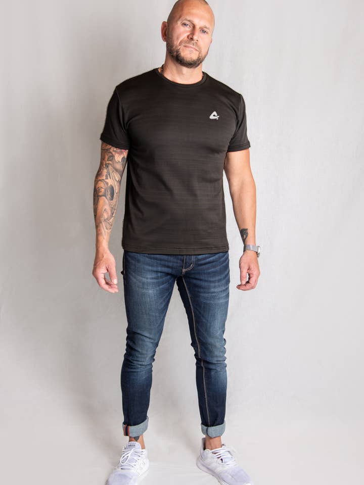 Men's black crew neck t-shirt for wholesale by Aura Evolution