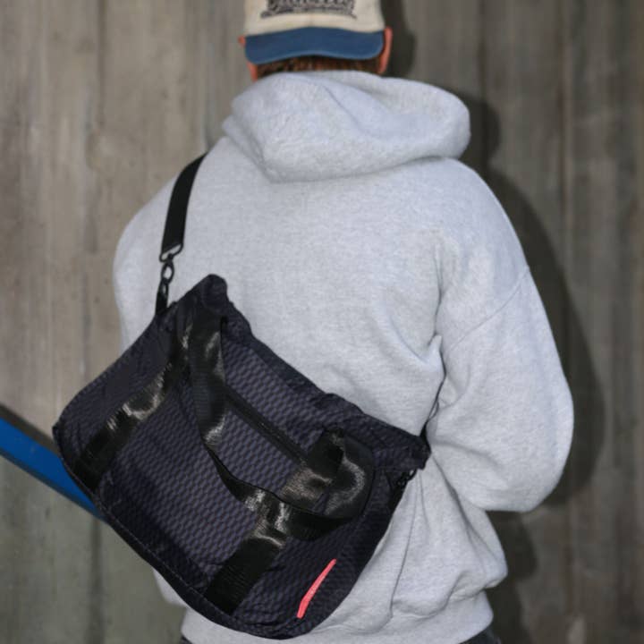 Easy City Bag Uroko Sort for engroshandel hos CEDON