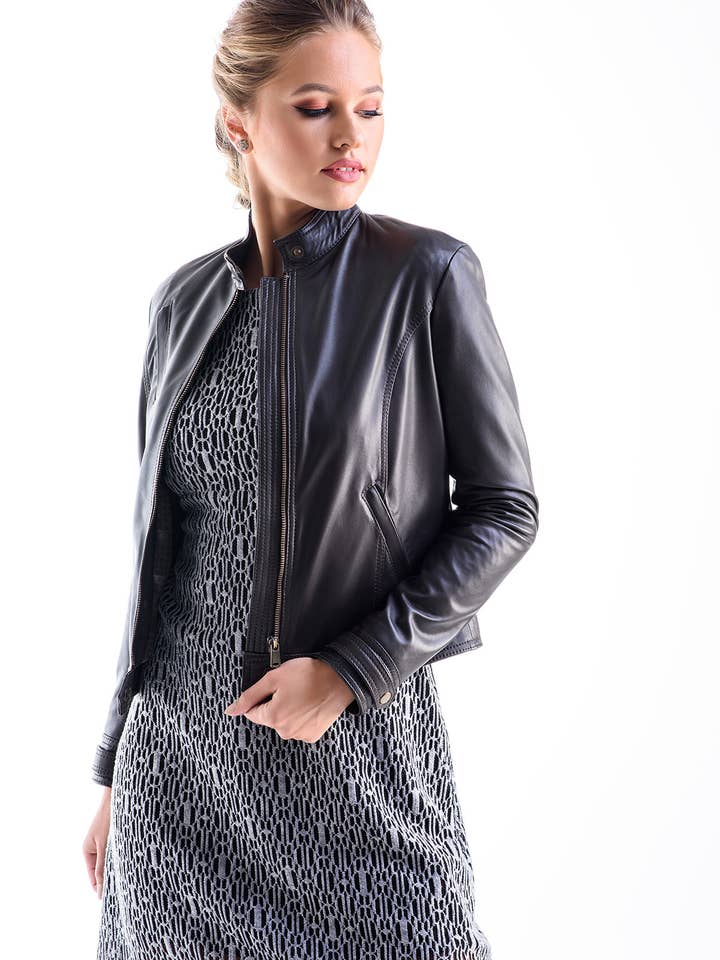 Bruine jas van echt leer met sportieve snit voor wholesale door Buy Me Fur