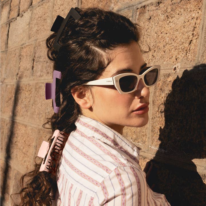 Ellie Rose - Wholesale Hair Clip - Women's - Berry Luxe Claw Clips, Set of 31