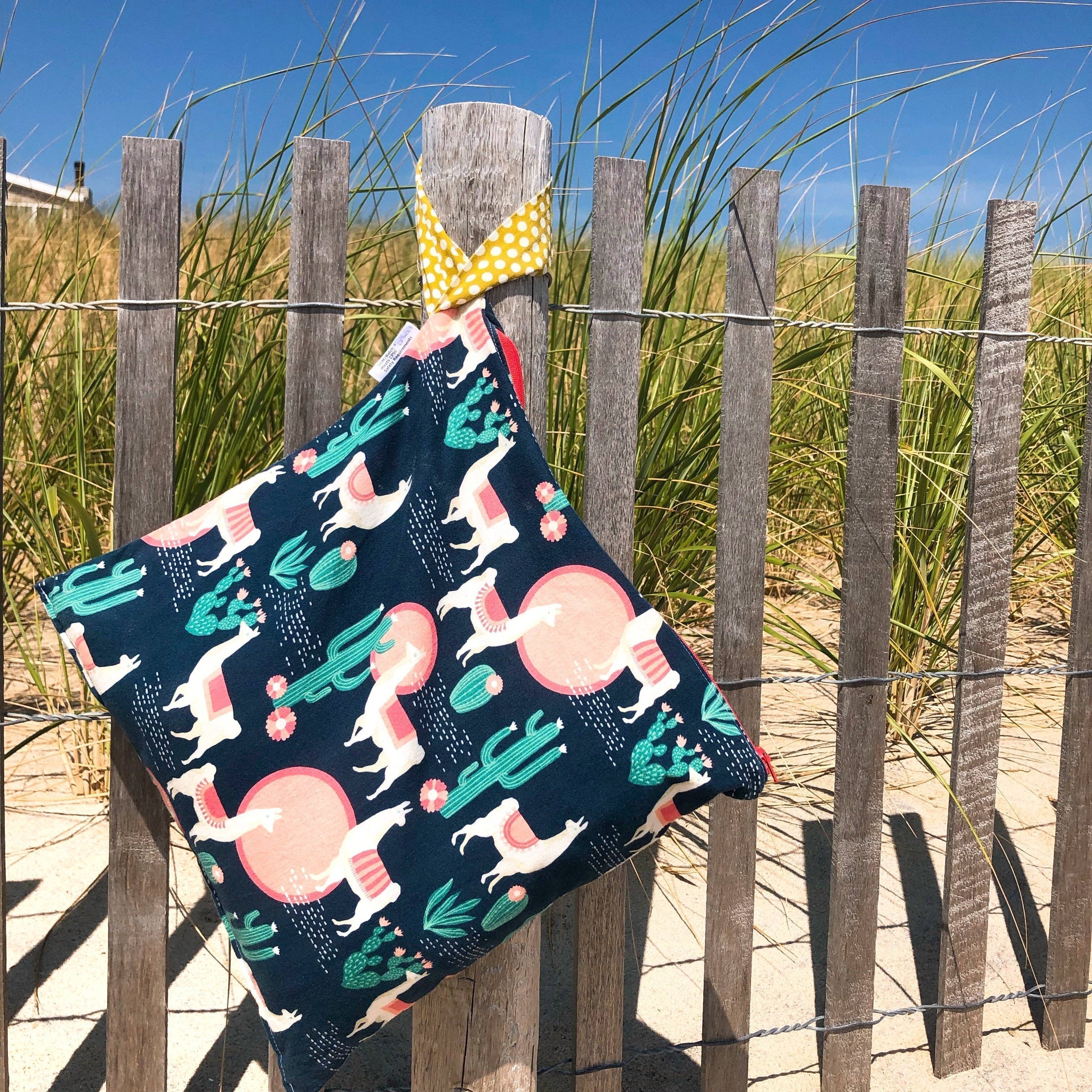 Nina's Flying Needle - Wholesale Wet Bag - Kids & Baby - Large Wet Bag with Handle Stripes Wonky Flamingos5