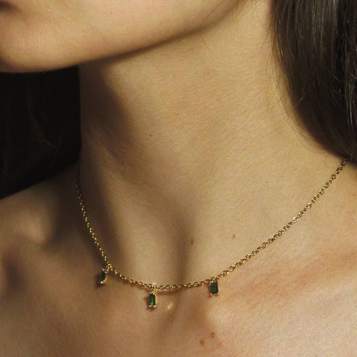 Orisit - Wholesale Pendant/Charm Necklace - Emerald Green Zircon Rhinestone Pendant Necklace1