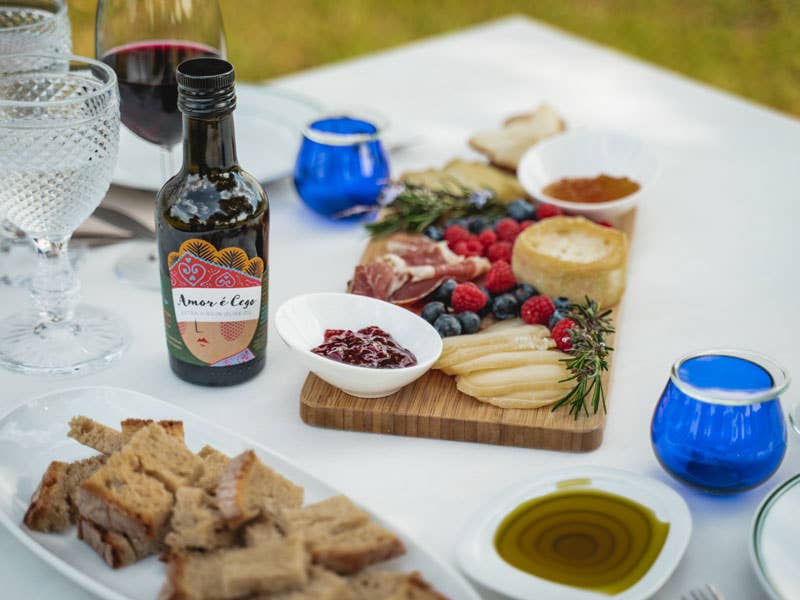 Amor é Cego – wholesale Olive oil – Azeite Virgem Extra - Garrafa de 25 CL1