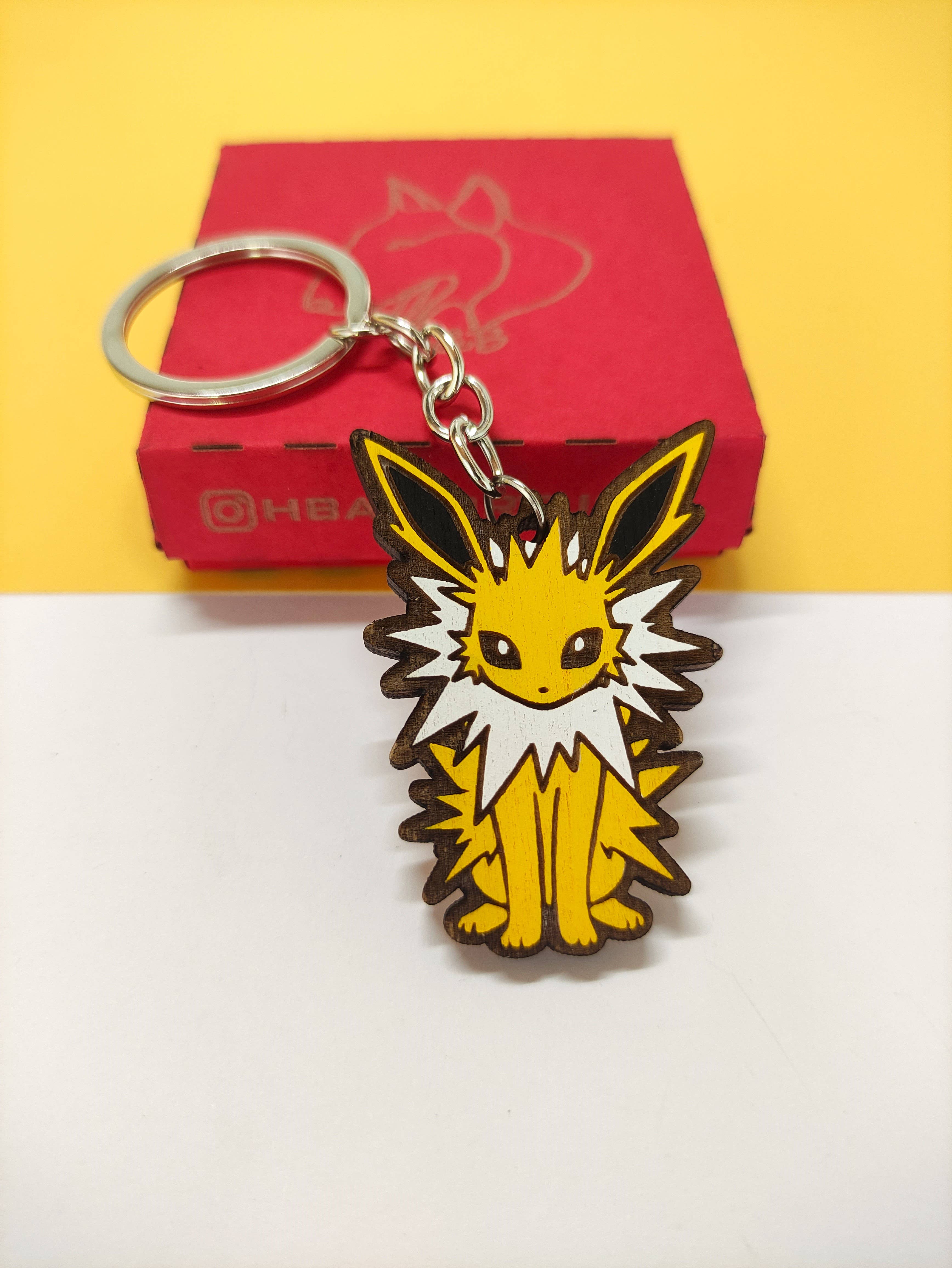 Herbs&Belles - Wholesale Keychain - Unisex - Wooden Eevee Evolutions Pokémon Keychain, Custom Geek Anime3