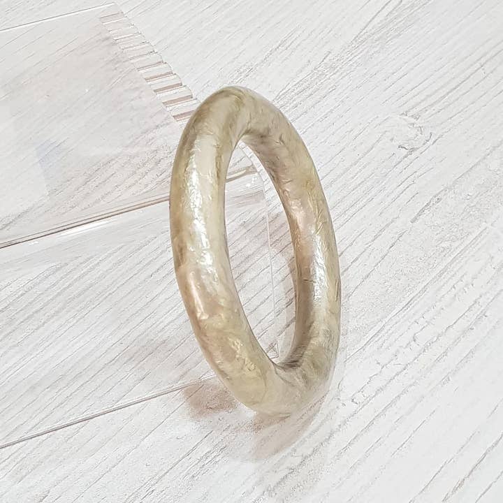 Bracelet en coquille de capiz S0633 pour la vente par Gloria-Maris