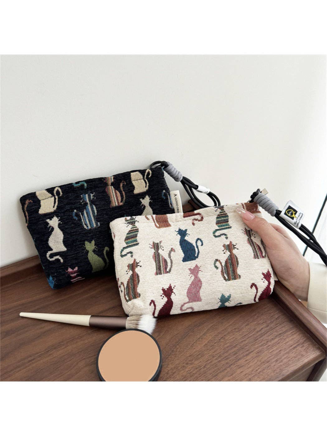Funkyrel® Atzbranding Limited – wholesale Make-up/cosmetic bag – Cosbai – Cat Print Mini Canvas Makeup & Travel Bag5