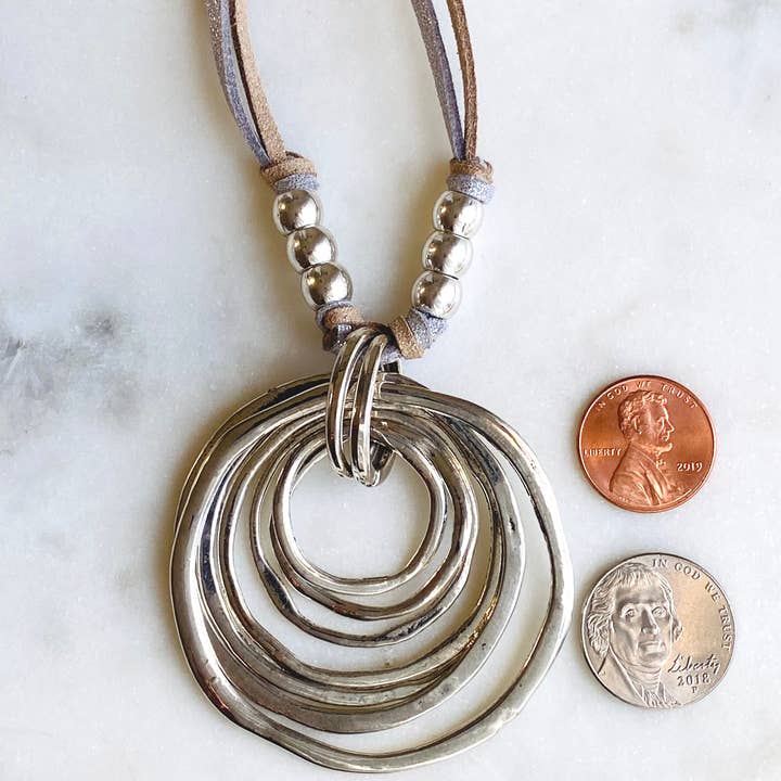 Dajana Design - Wholesale Pendant/Charm Necklace - Going in Circles Again Necklace4