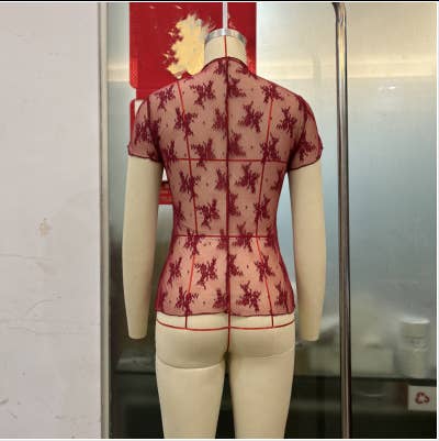 Hope & Sunshine – Großhandel Bluse – Damen – Kurzarm-Top aus transparentem Spitzenmesh3