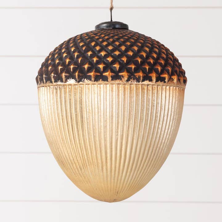 Ornement - Gland en verre mercure grand (PC) pour la vente par Audrey's Home & Gift