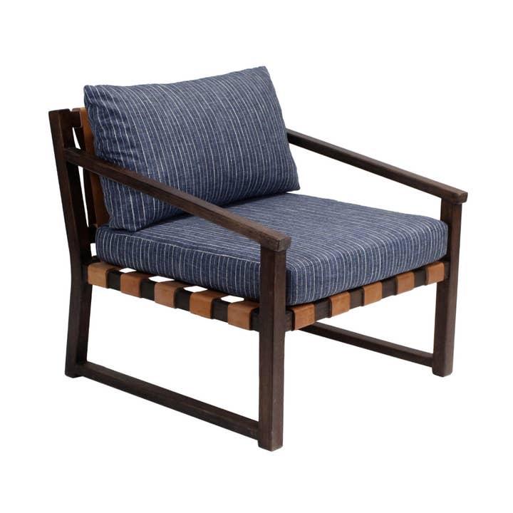 Gelegenheitsstuhl Peyton, Sattelleder Indigo Streifen für den Großhandel von Peninsula Home Collection