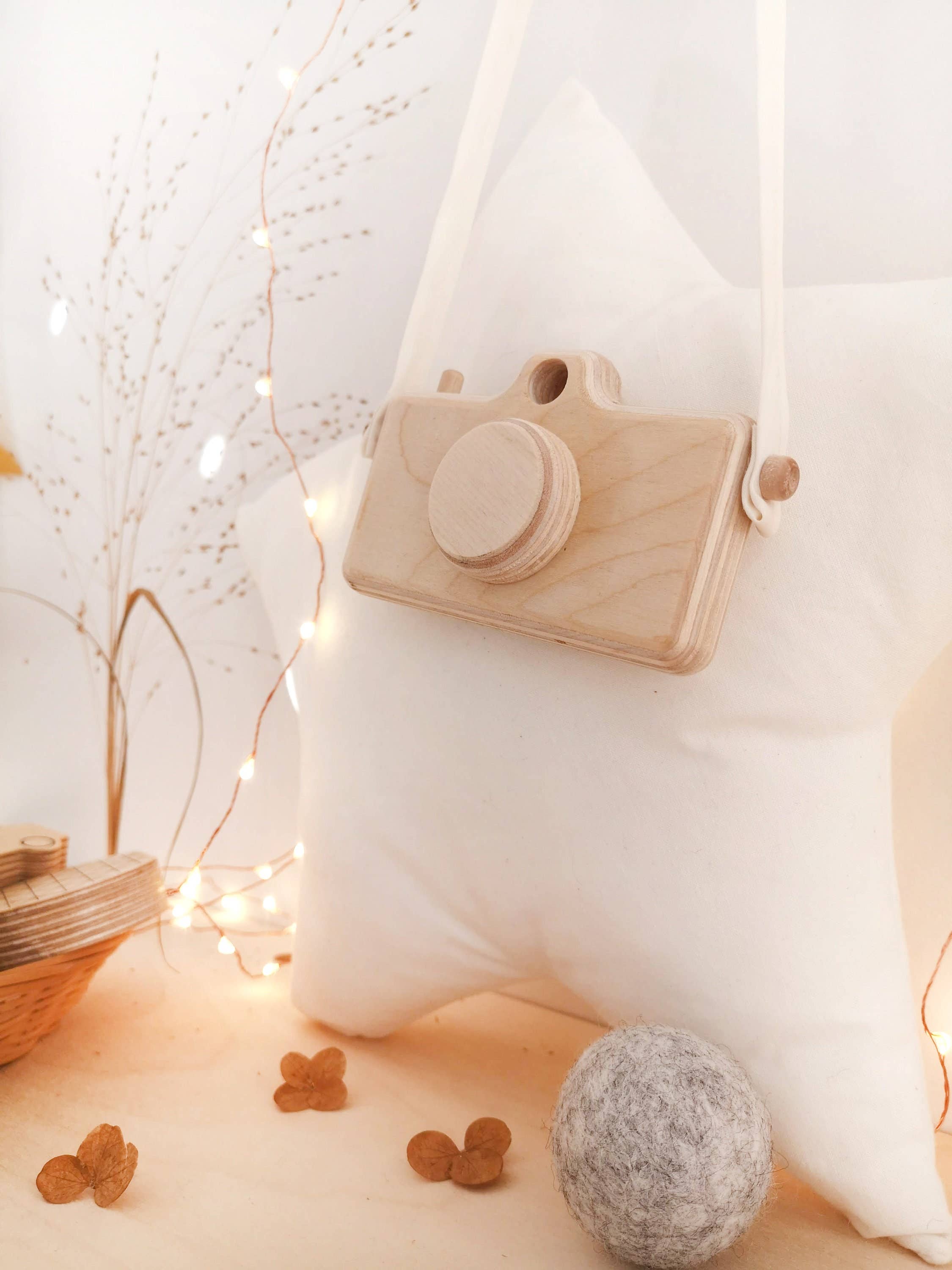 The Butter Flying - Wholesale Wood Toy - Kids - Handmade Wooden Camera Toy for Toddlers 6