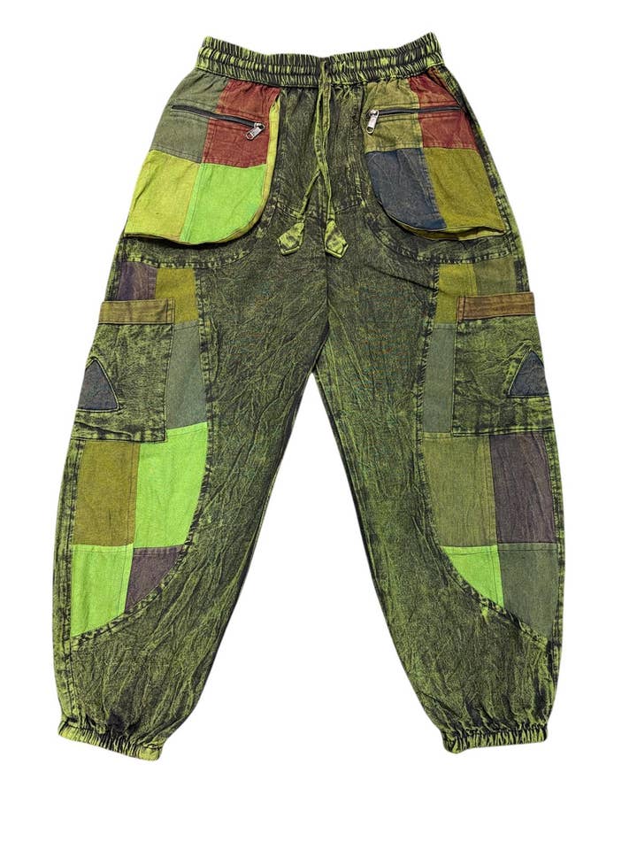 Pantalon à poches carrées patchwork multicolore en coton vert DT25800 pour la vente par Rising International Inc