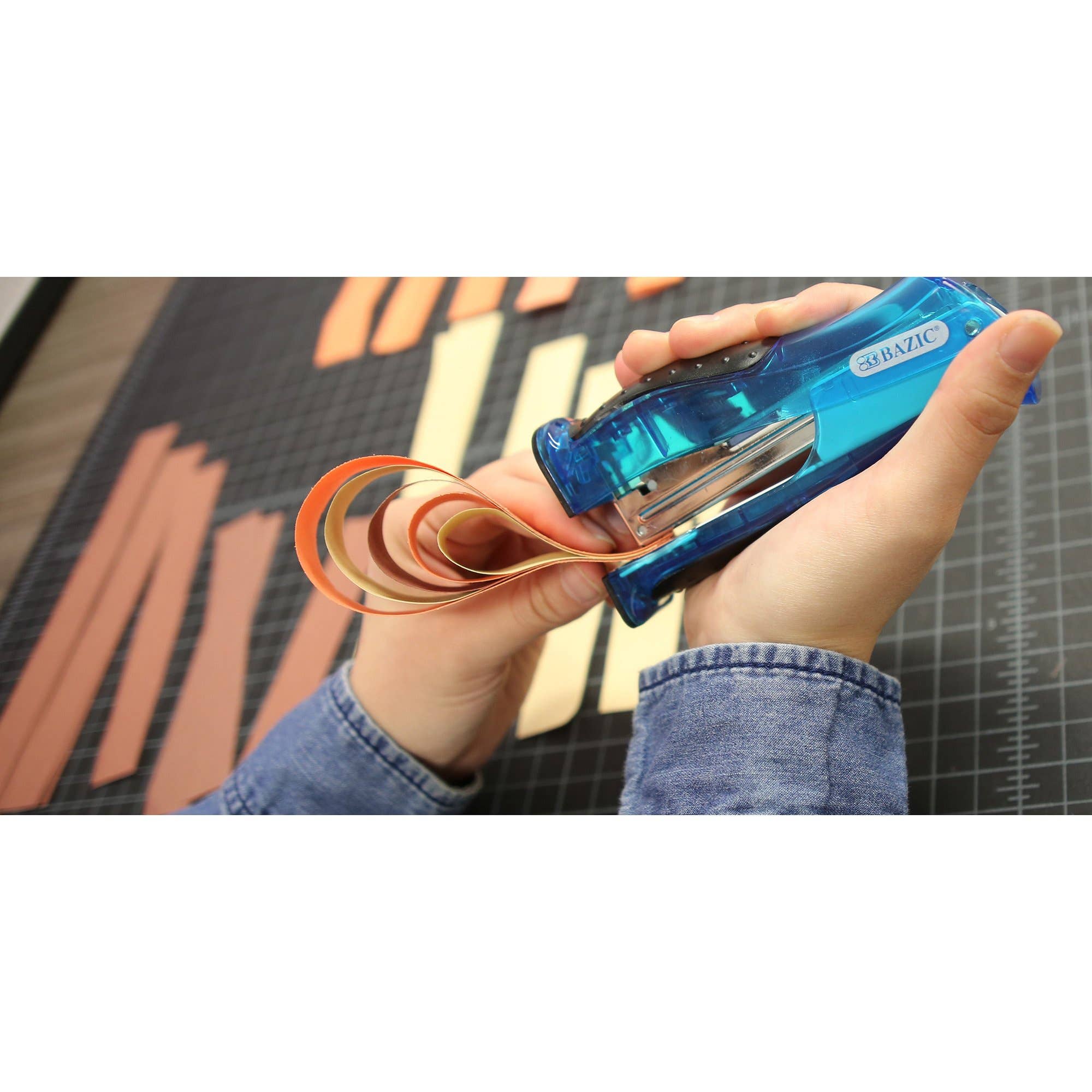 Luna Office Supply -  Everyday Essential - Wholesale Stapler - Compact Stand Up Standard Stapler with 500 Ct Staples.1