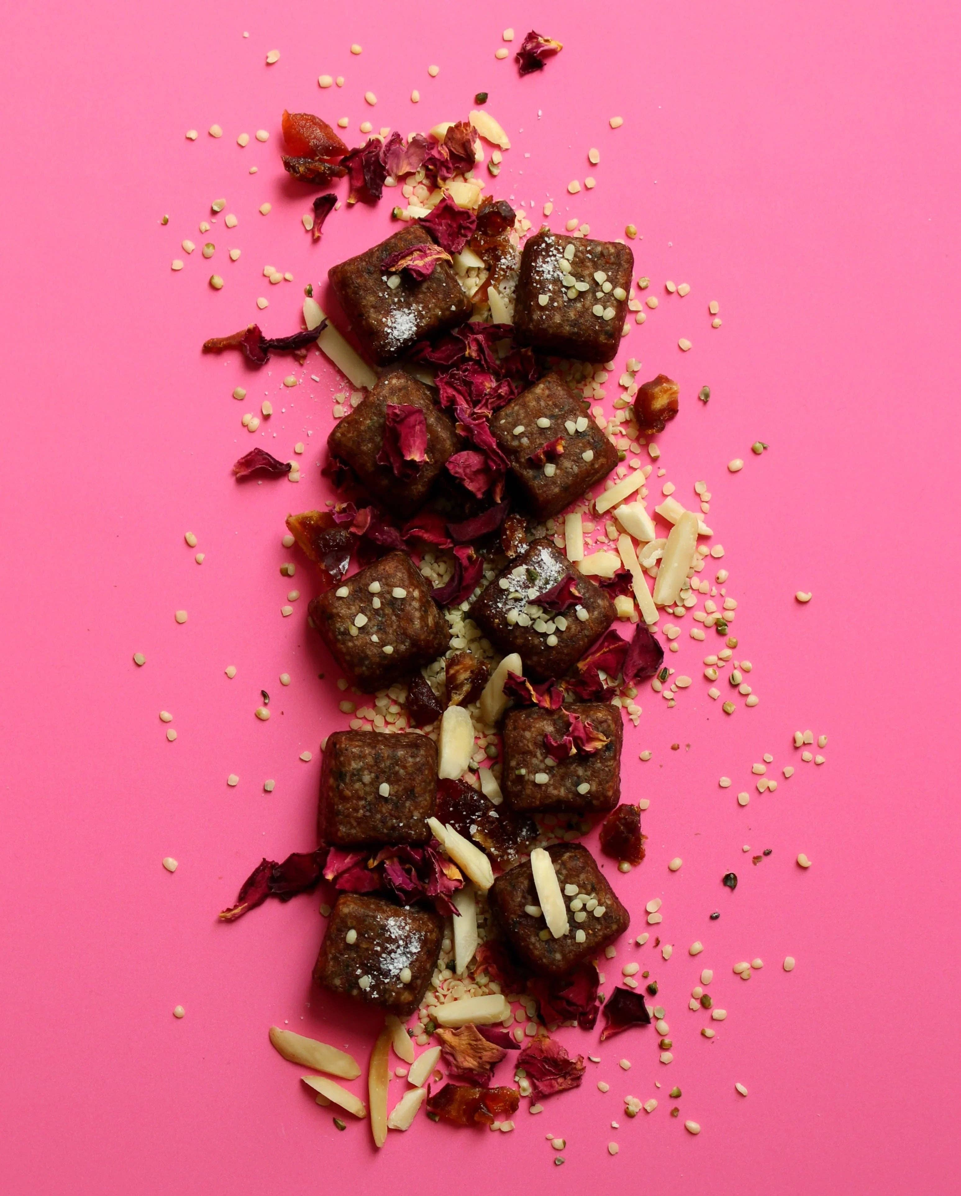 Luda's Lively Eats - Wholesale Snack Bar - Vanilla Almond Rose0