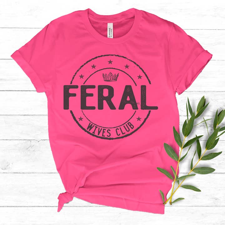 Impression DTF du Feral Wives Club pour la vente par Simple Tymes