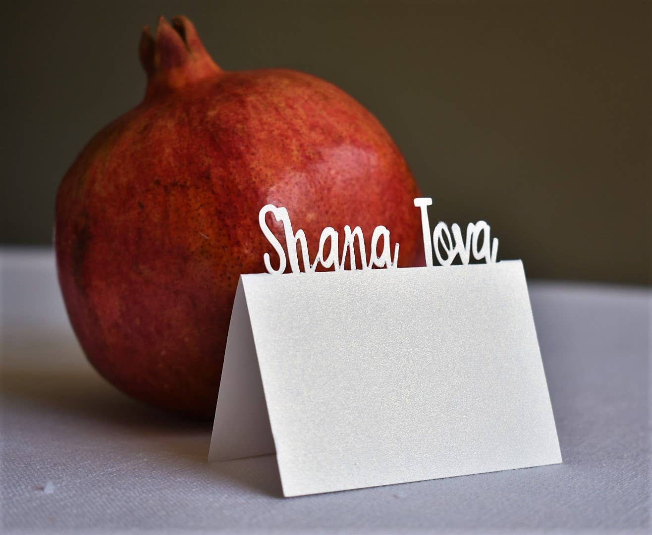 thekitcut - Wholesale Place Card / Place Holder - Shana Tova Place cards  |  Rosh Hashanah decoration 0