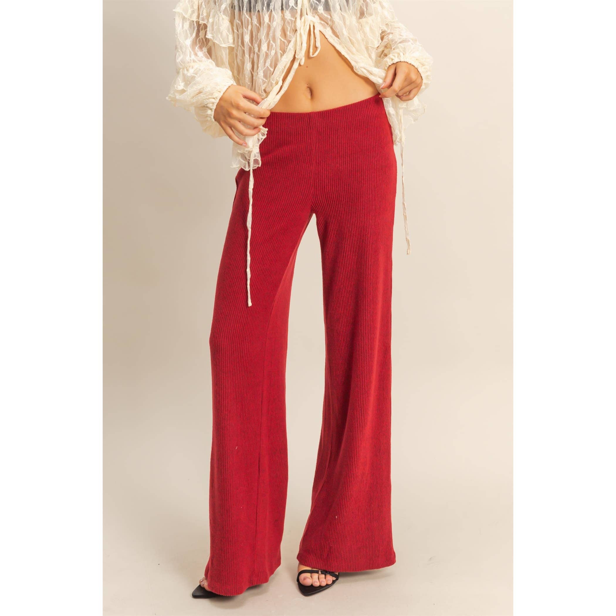 HYFVE – Großhandel Hose – Damen – Essentielle Strick-Schlaghose0