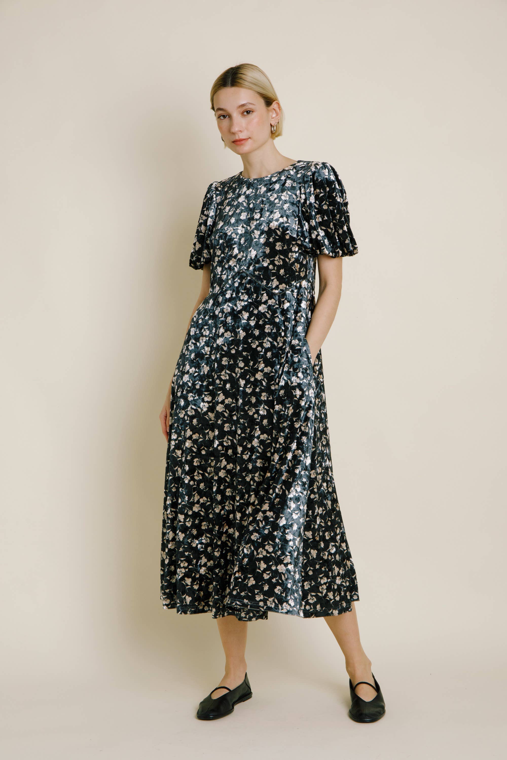 Aureum - Wholesale Dress - Women's - AD1754 - VELVET MIDI DRESS W/ CORDING3