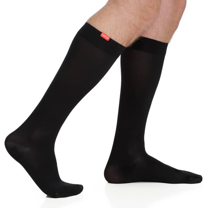 VIM & VIGR - Wholesale Socks - Unisex - 20-30 mmHg Moisture-wick Nylon Compression Socks: Solid