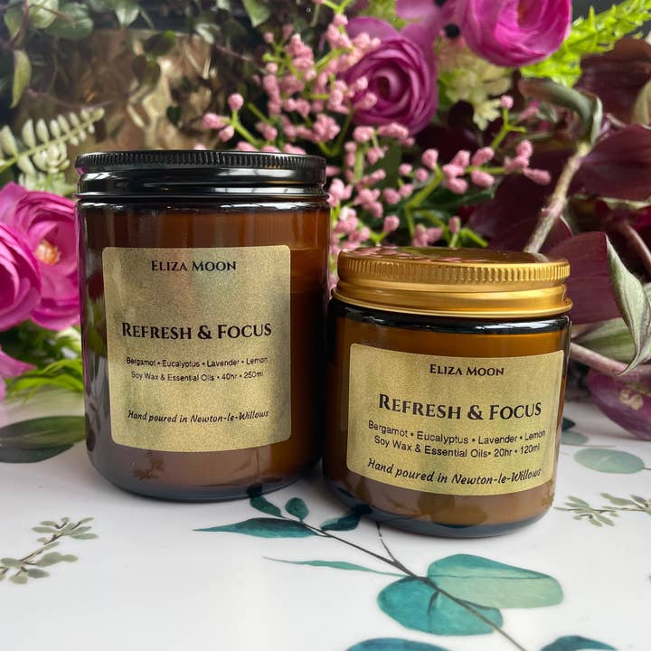 Vela de Aceite Esencial Refrescar y Enfocar en Tarros de Ámbar para venta al por mayor de Eliza Moon