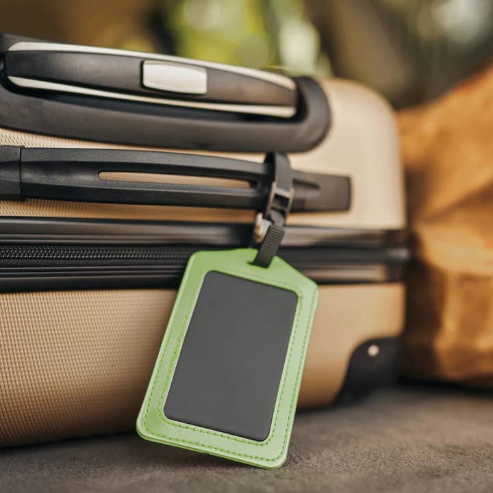 PhunkeeTree – wholesale Travel wallet – GPS Card Tracker - Uses Apple Find My & Android Find Easy
