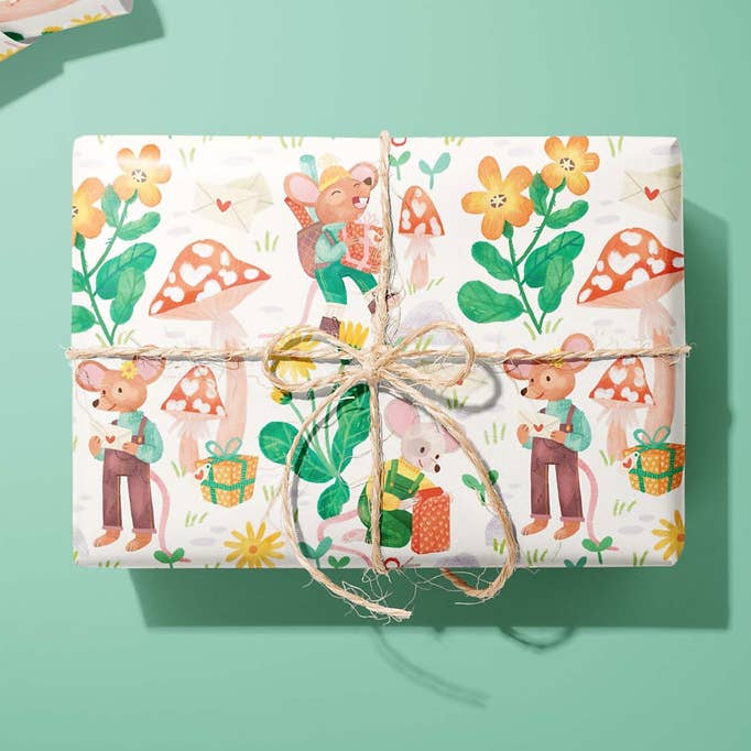 Carta da regalo Squeak-Heart (2 fogli) per la vendita all'ingrosso da parte di Ocean Hughes