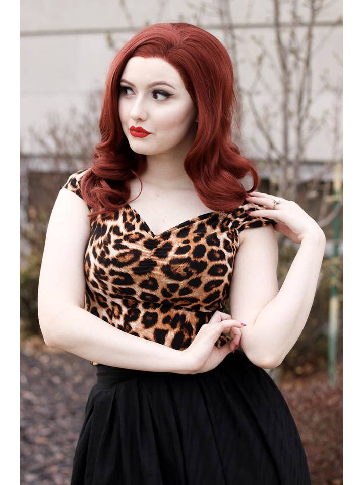 Retrolicious - Wholesale Knit Top - Women's - Isabel Top in Leopard