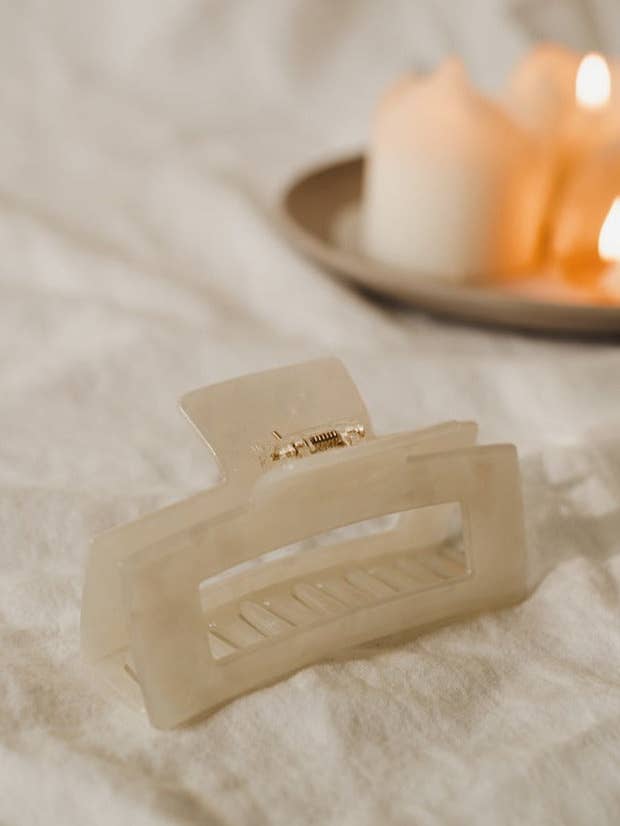 Hair clip - Lucie for wholesale by Boutique Soha