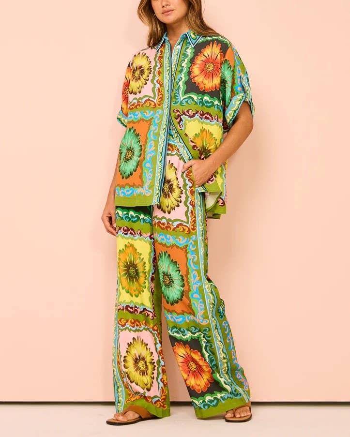 Decor Stylish Holiday Print T-Shirt Loose Tether Pants Set for wholesale on Faire2